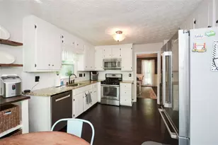 304 Cacique Ct, Woodstock, GA 30188 - Photo 14