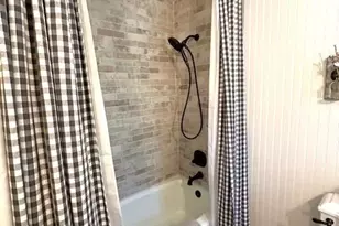 7635 Nesbit Ferry Rd, Sandy Springs, GA 30350 - Photo 20