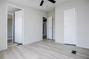 410 Crystal Dr, Carrollton, GA 30116 - Photo 26