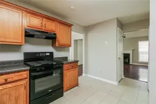 5639 Eagles Feather, Riverdale, GA 30274 - Photo 8