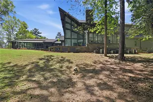 2883 W Roxboro Rd NE, Atlanta, GA 30324 - Photo 116