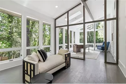 2883 W Roxboro Road NE, Atlanta, GA 30324 - Photo 58