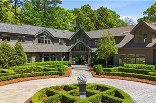 2883 W Roxboro Rd NE, Atlanta, GA 30324 - Photo 10