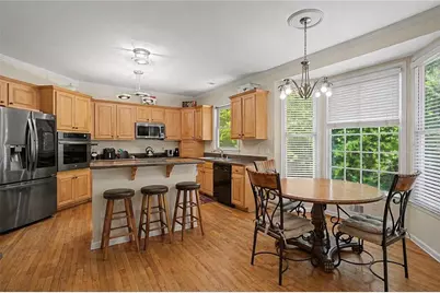 615 Stonebriar Way SW, Atlanta, GA 30331 - Photo 4