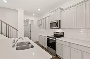 520 Silver Moon Dr, Loganville, GA 30052 - Photo 4