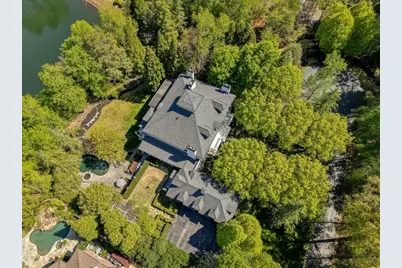 1095 Stonegate Court, Roswell, GA 30075 - Photo 4