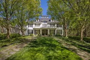 1095 Stonegate Ct, Roswell, GA 30075 - Photo 1