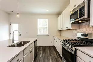 339 Sammon Wy, Lawrenceville, GA 30046 - Photo 8