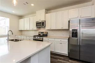 339 Sammon Wy, Lawrenceville, GA 30046 - Photo 10