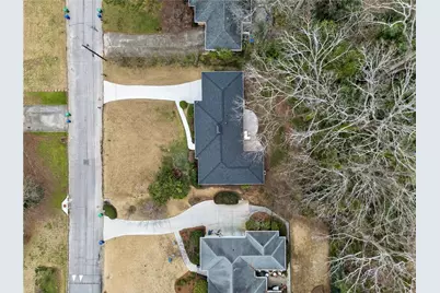 685 N Superior Avenue, Decatur, GA 30033 - Photo 32