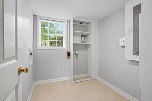4264 Oakwoods Ct, Stone Mountain, GA 30083 - Photo 14