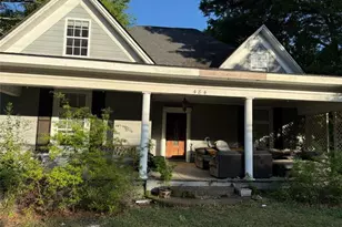 484 State St, Commerce, GA 30529 - Photo 1