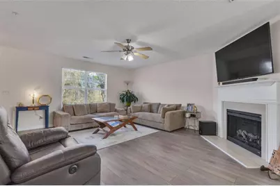 127 Chastain Circle, Newnan, GA 30263 - Photo 4