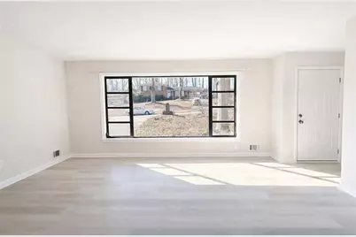 3211 Thrasher Circle, Decatur, GA 30032 - Photo 2