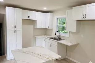 3211 Thrasher Cir, Decatur, GA 30032 - Photo 6