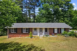 999 Chestnut Oak Ct, Lawrenceville, GA 30046 - Photo 4