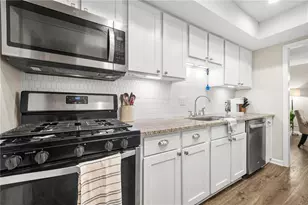 6851 Roswell Rd, Sandy Springs, GA 30328 - Photo 16