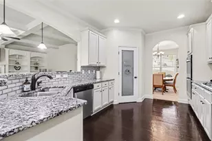 5513 Oconee Dr, Douglasville, GA 30135 - Photo 6