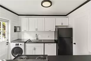425 Lindbergh Dr NE, Atlanta, GA 30305 - Photo 12