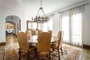 3118 W Roxboro Rd NE, Atlanta, GA 30324 - Photo 30