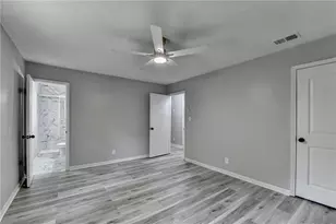 1018 Wayne Dr, Snellville, GA 30078 - Photo 32