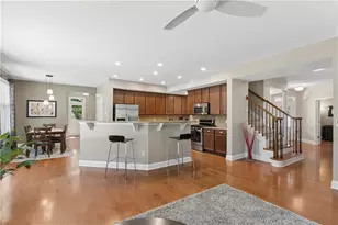 1090 Chelsey Way, Roswell, GA 30075 - Photo 10