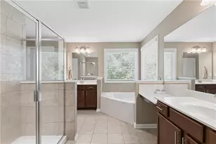 1090 Chelsey Way, Roswell, GA 30075 - Photo 22