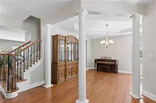 1090 Chelsey Way, Roswell, GA 30075 - Photo 4