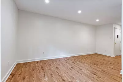 1133 Clairemont Avenue #D, Decatur, GA 30030 - Photo 6