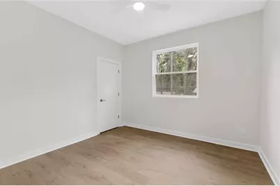 2911 Pine Valley Circle, Atlanta, GA 30344 - Photo 10