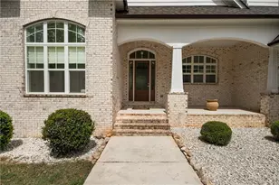 210 Darwish Dr, McDonough, GA 30252 - Photo 4