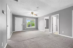 332 Lavista Dr SW, Calhoun, GA 30701 - Photo 4