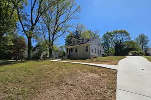 1120 Morningside Dr, Gainesville, GA 30501 - Photo 2