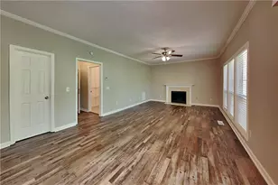 2875 White Blossom Ln, Suwanee, GA 30024 - Photo 4