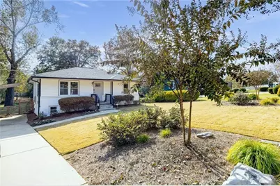 982 Oakdale Drive SE, Smyrna, GA 30080 - Photo 1