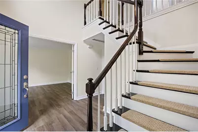 5014 Willow Creek Drive, Woodstock, GA 30188 - Photo 4