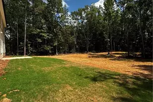135 Lumby Ln, Covington, GA 30016 - Photo 8