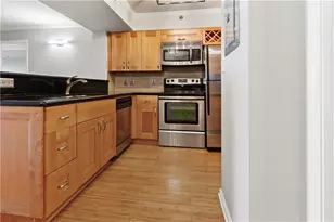795 Hammond Dr, Atlanta, GA 30328 - Photo 8