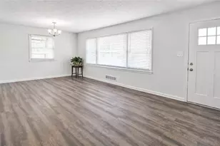 2191 Greystone Way, Decatur, GA 30032 - Photo 2