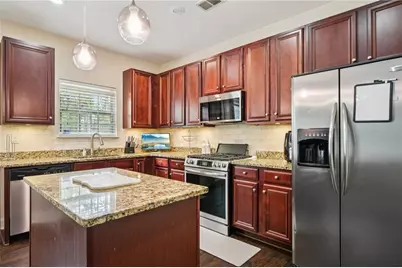 370 Windsor Way, Fairburn, GA 30213 - Photo 16