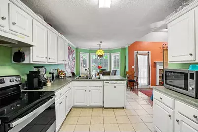 393 Victoria Lane, Stockbridge, GA 30281 - Photo 10