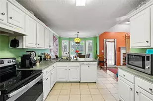 393 Victoria Ln, Stockbridge, GA 30281 - Photo 10