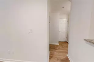 300 Johnson Ferry Road NE, Sandy Springs, GA 30328 - Photo 28