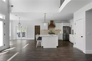 401 Blossom Trl, Acworth, GA 30101 - Photo 14