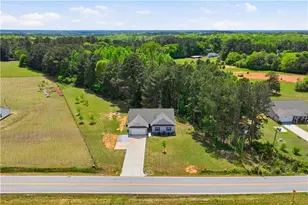 1269 Covered Bridge Rd, Covington, GA 30016 - Photo 2