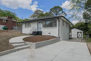 1044 Rocksprings, Forest Park, GA 30297 - Photo 2