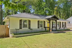 2357 Scotty Cir, Decatur, GA 30032 - Photo 2