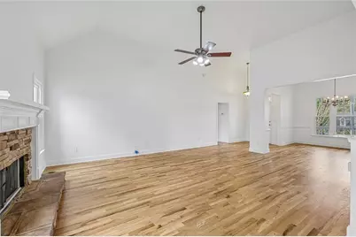 7125 Creek Ridge, Gainesville, GA 30506 - Photo 12