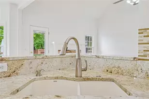 7125 Creek Ridge, Gainesville, GA 30506 - Photo 24