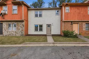 2050 Lenoa Ln, Austell, GA 30106 - Photo 2